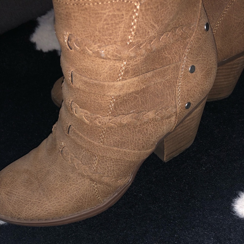 Roxy Ankle Zipper Boot